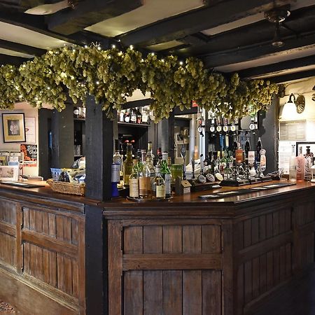 The Old Black Lion เฮย์-ออน-วาย ภายนอก รูปภาพ
